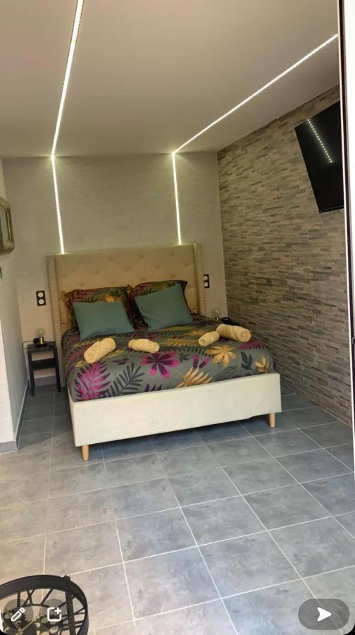 אביניון Belle Appartement Studieux Centre Ville מראה חיצוני תמונה